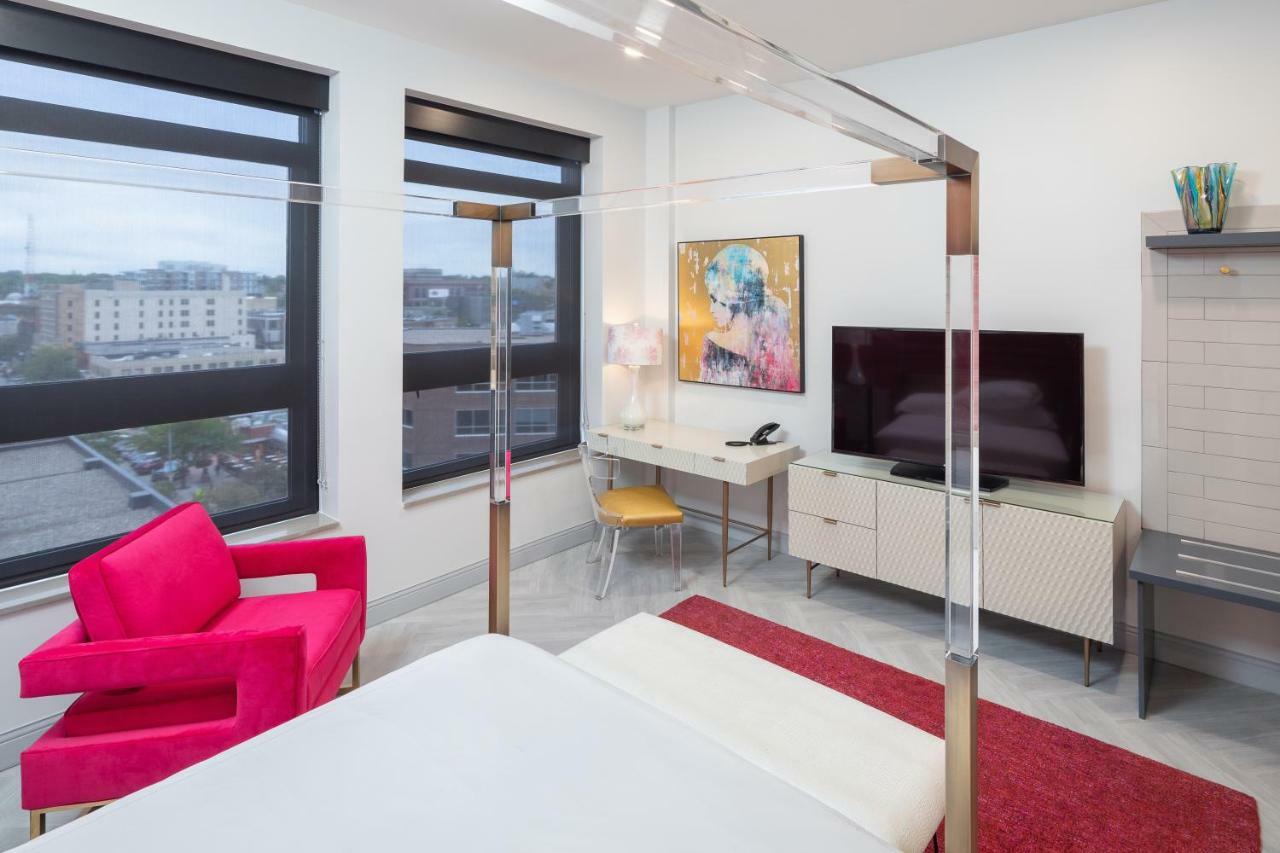 Hotel On Phillips Sioux Falls Bagian luar foto