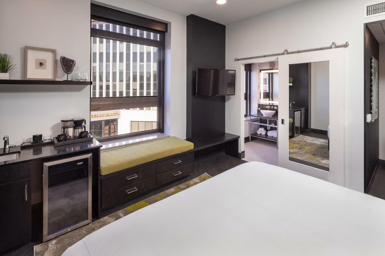 Hotel On Phillips Sioux Falls Bagian luar foto